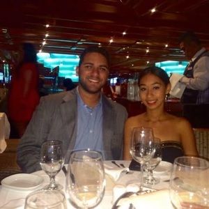 Meet your Posher, Angely